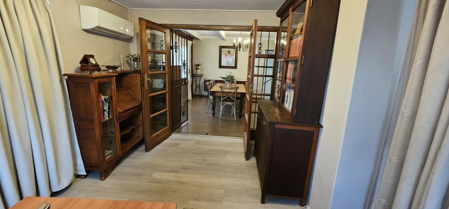 4 Bedroom Property for Sale in La Montagne Gauteng