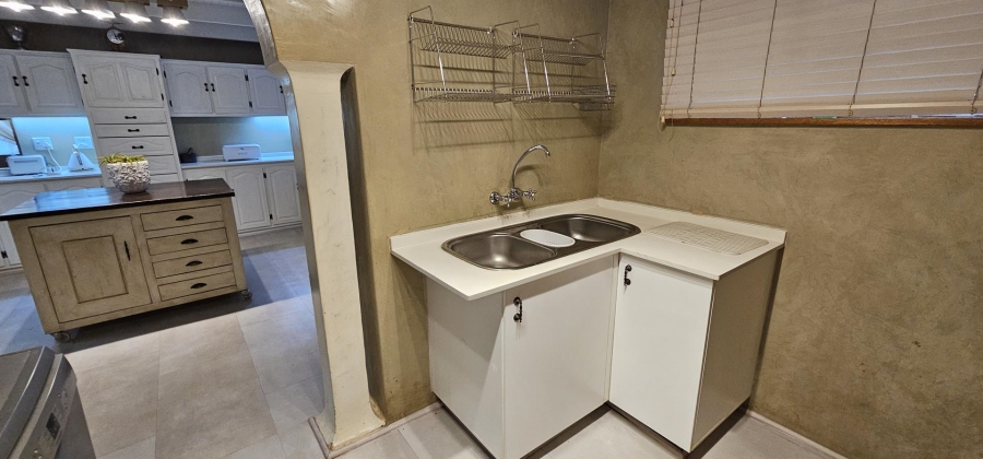 4 Bedroom Property for Sale in La Montagne Gauteng