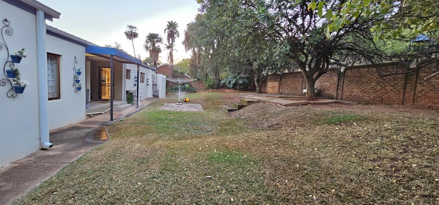 4 Bedroom Property for Sale in La Montagne Gauteng