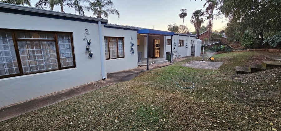 4 Bedroom Property for Sale in La Montagne Gauteng