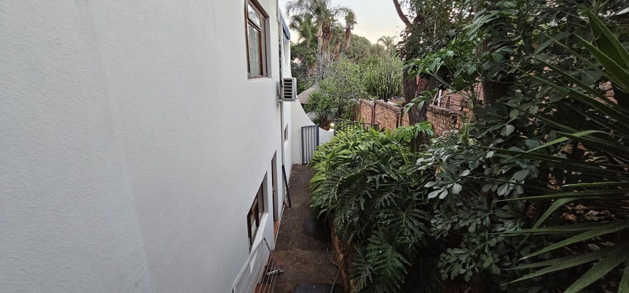 4 Bedroom Property for Sale in La Montagne Gauteng