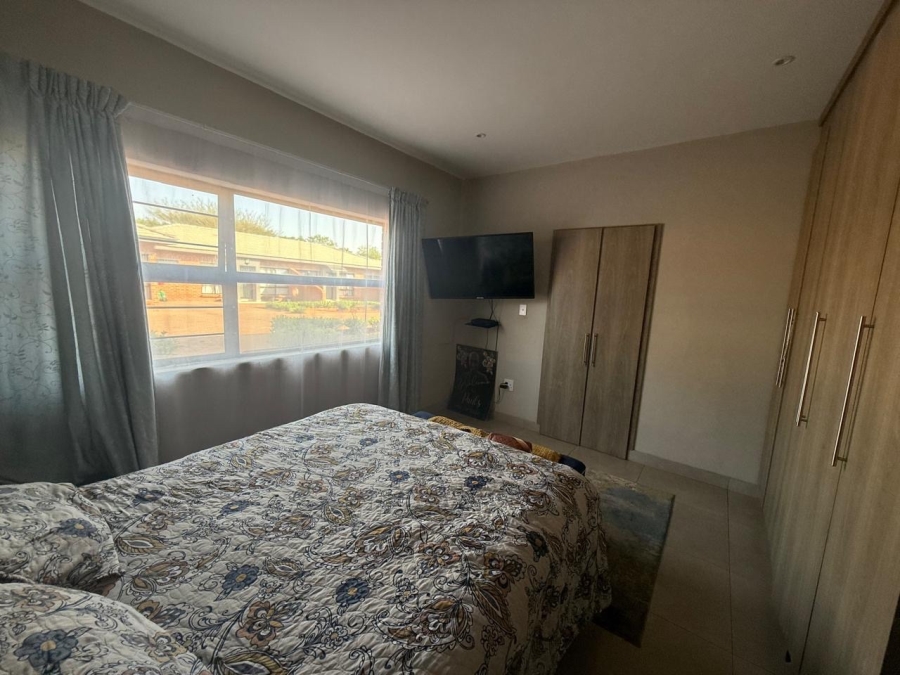 To Let 3 Bedroom Property for Rent in Raslouw Gauteng