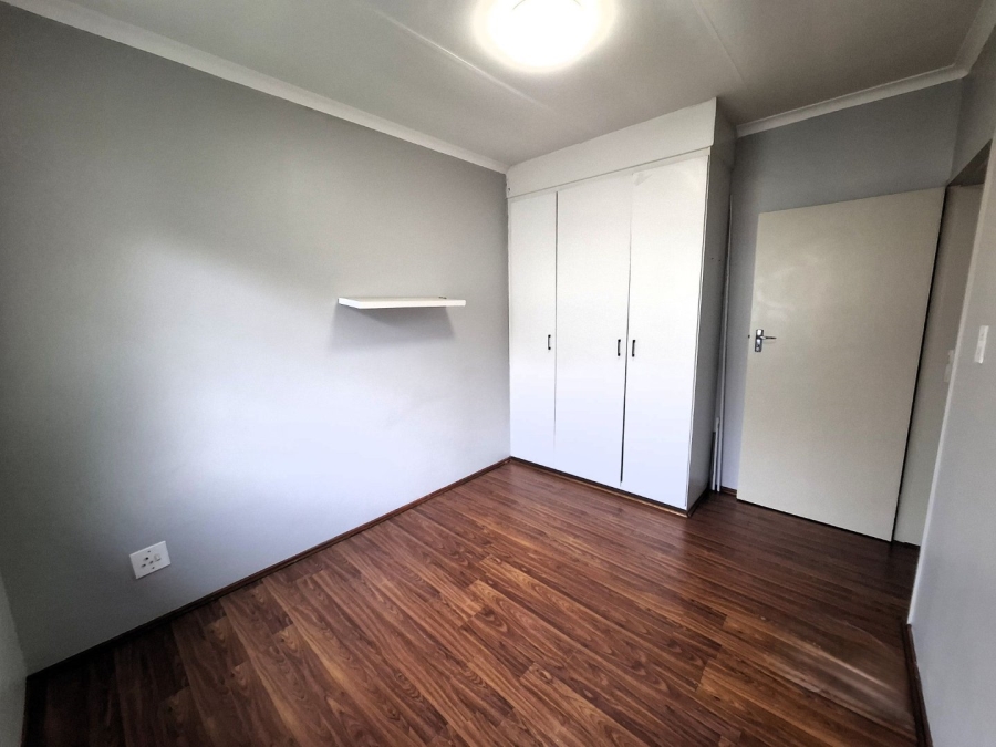 To Let 2 Bedroom Property for Rent in Monument Park Gauteng