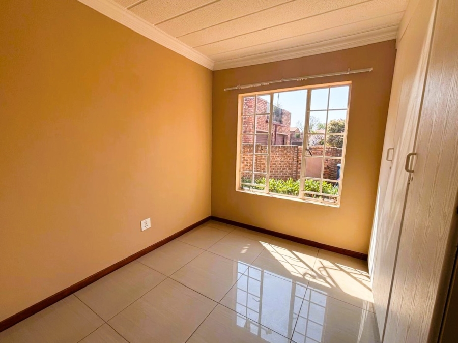  Bedroom Property for Sale in Highveld Gauteng