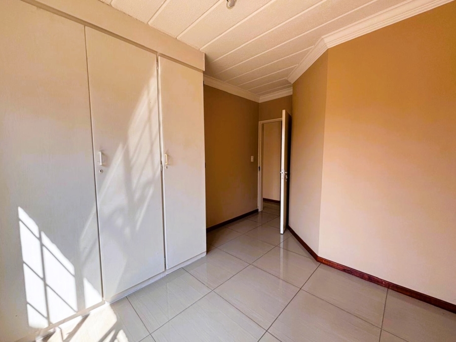  Bedroom Property for Sale in Highveld Gauteng