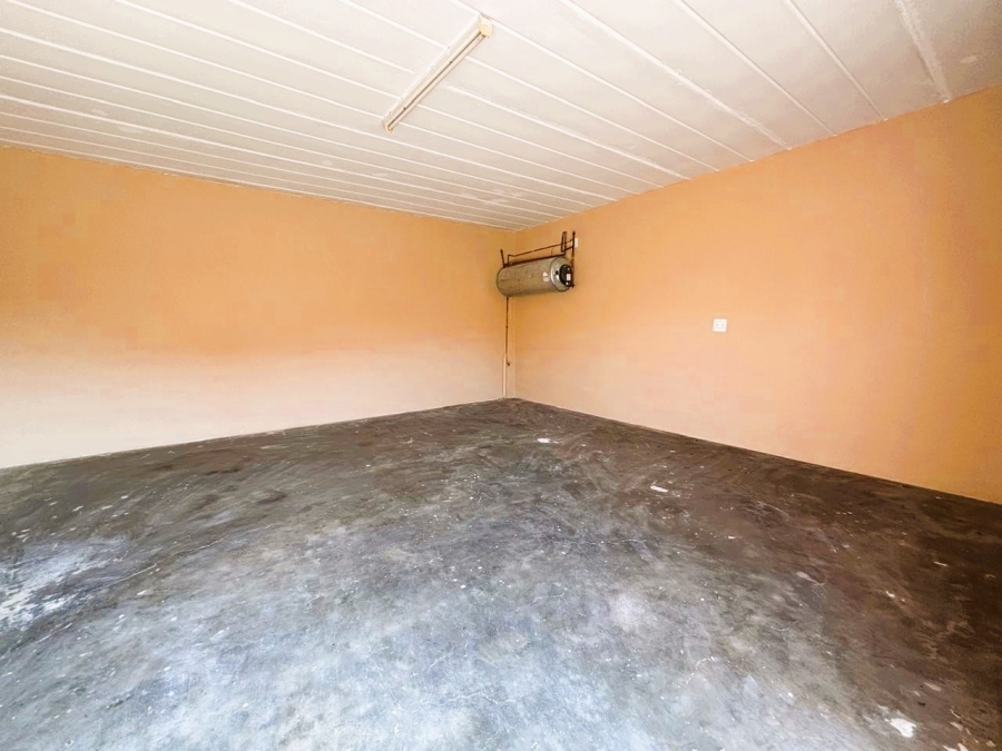  Bedroom Property for Sale in Highveld Gauteng