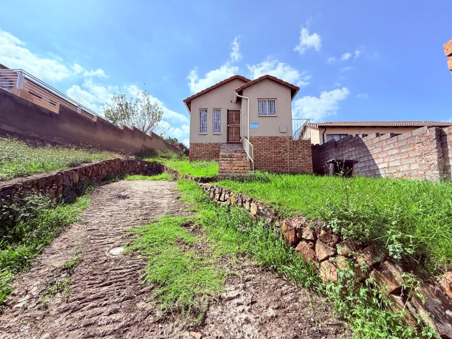 2 Bedroom Property for Sale in Naturena Gauteng
