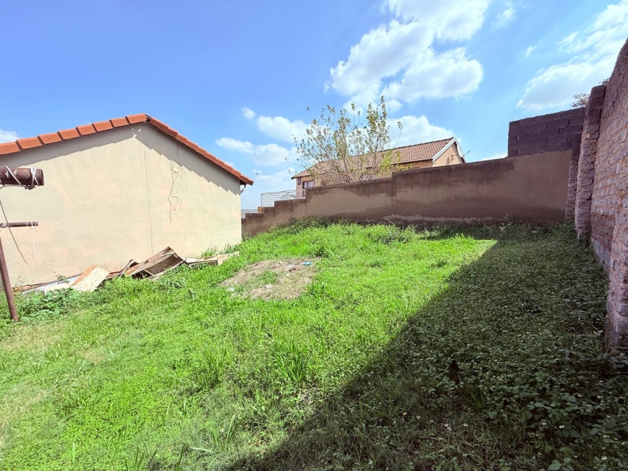 2 Bedroom Property for Sale in Naturena Gauteng