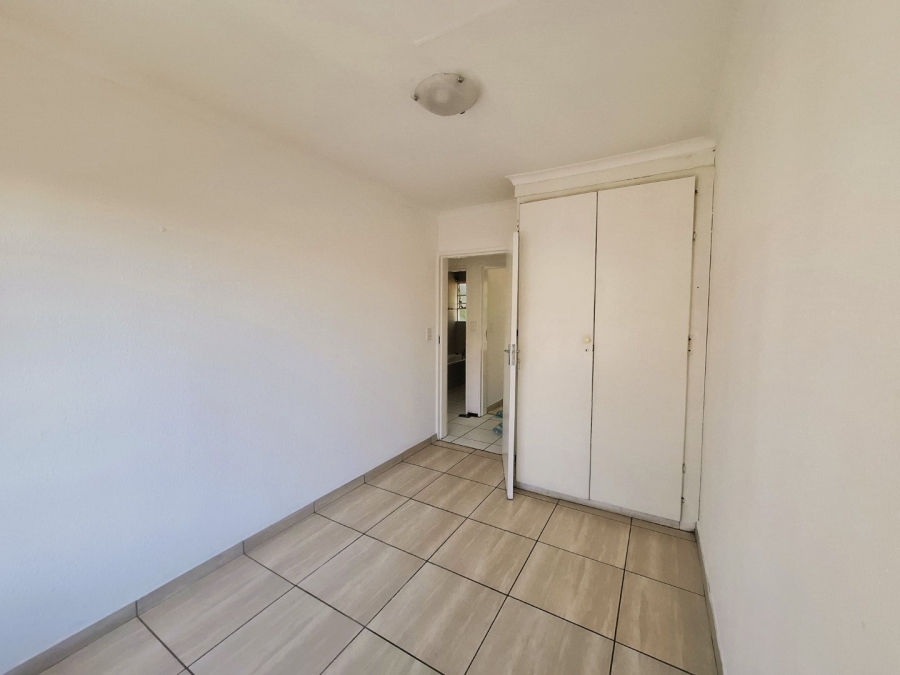 3 Bedroom Property for Sale in Faerie Glen Gauteng