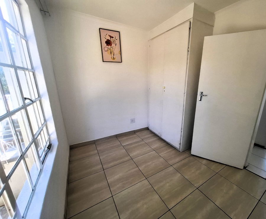 3 Bedroom Property for Sale in Faerie Glen Gauteng