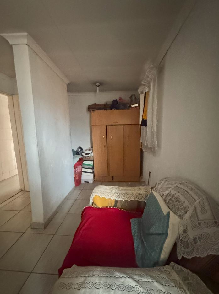 8 Bedroom Property for Sale in Doornkop Gauteng