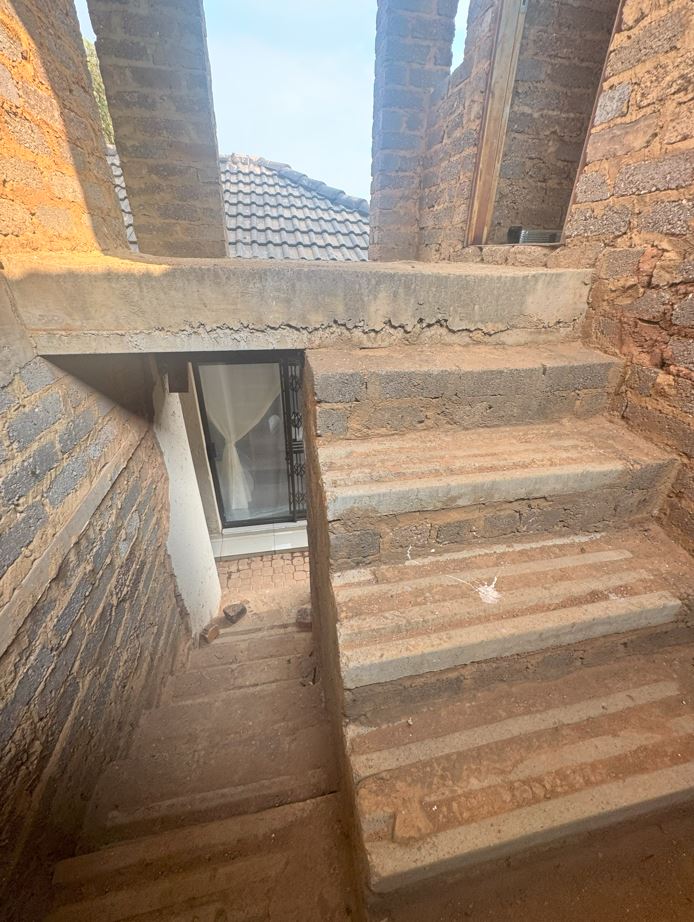 8 Bedroom Property for Sale in Doornkop Gauteng