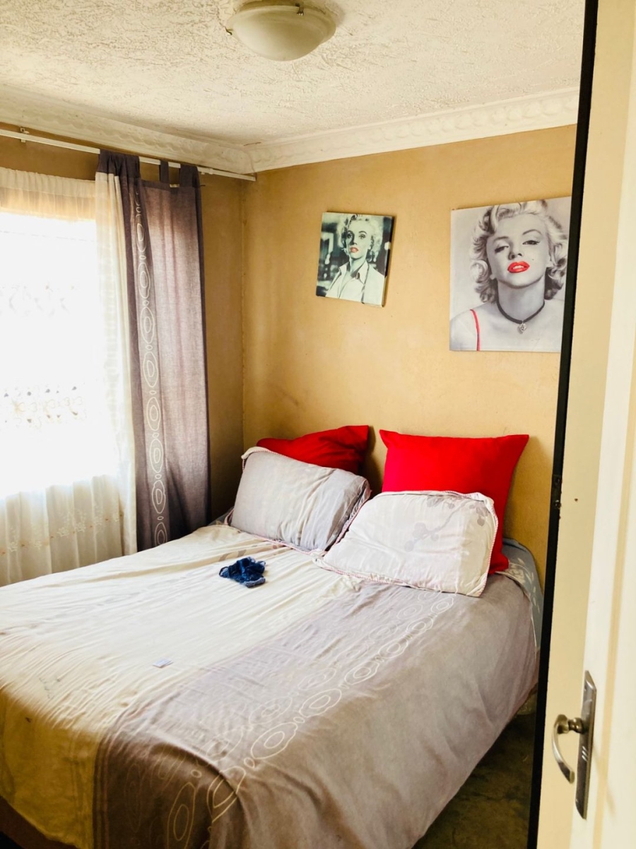 2 Bedroom Property for Sale in Soshanguve South Ext 13 Gauteng