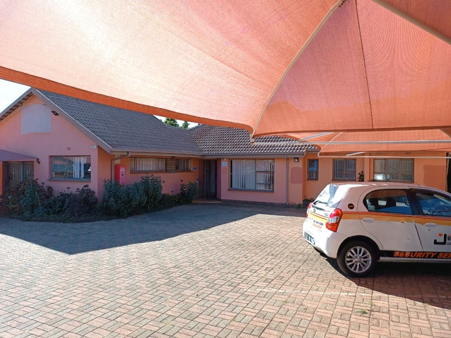 4 Bedroom Property for Sale in Horison Park Gauteng