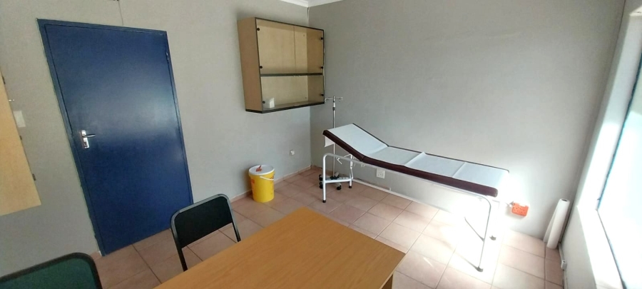 4 Bedroom Property for Sale in Horison Park Gauteng