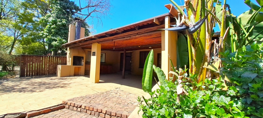 To Let 3 Bedroom Property for Rent in Glen Austin Gauteng