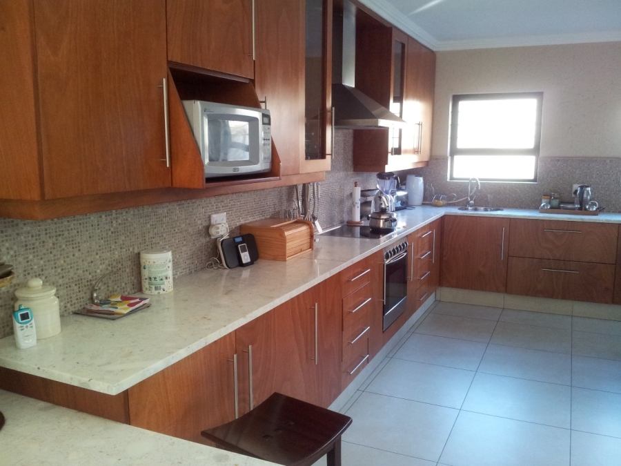 To Let 4 Bedroom Property for Rent in Greenstone Hill Gauteng