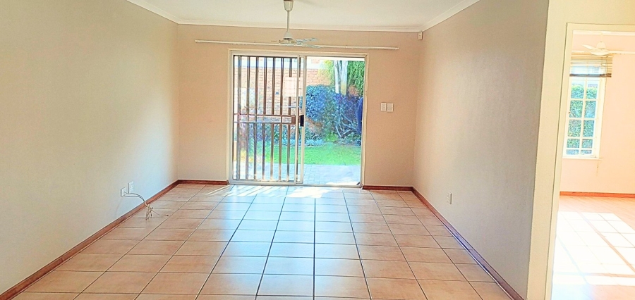 2 Bedroom Property for Sale in Honeydew Grove Gauteng