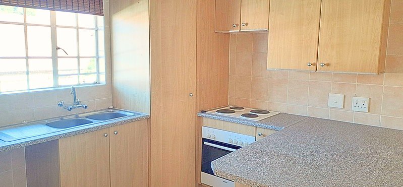 2 Bedroom Property for Sale in Honeydew Grove Gauteng