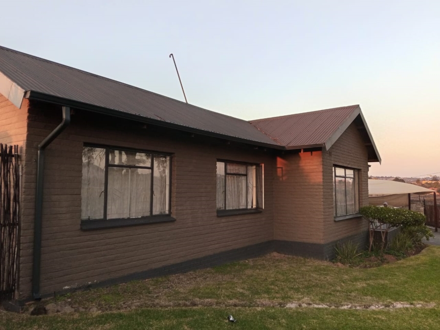 4 Bedroom Property for Sale in Quellerie Park Gauteng