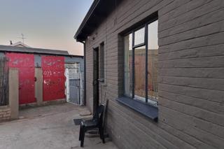 4 Bedroom Property for Sale in Quellerie Park Gauteng