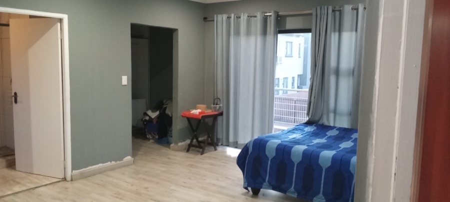 4 Bedroom Property for Sale in Blue Hills Gauteng