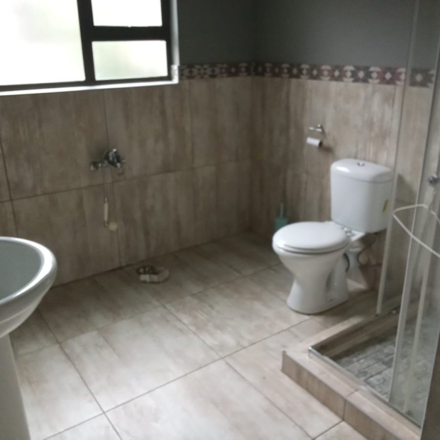 4 Bedroom Property for Sale in Blue Hills Gauteng