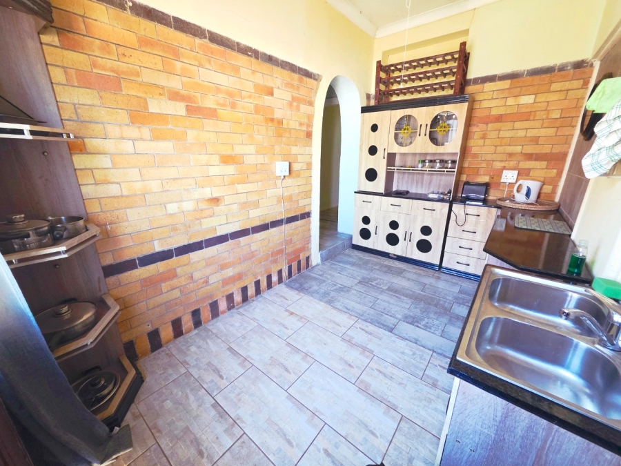 4 Bedroom Property for Sale in Selection Park Gauteng