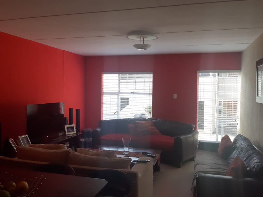 3 Bedroom Property for Sale in Whitney Gardens Gauteng