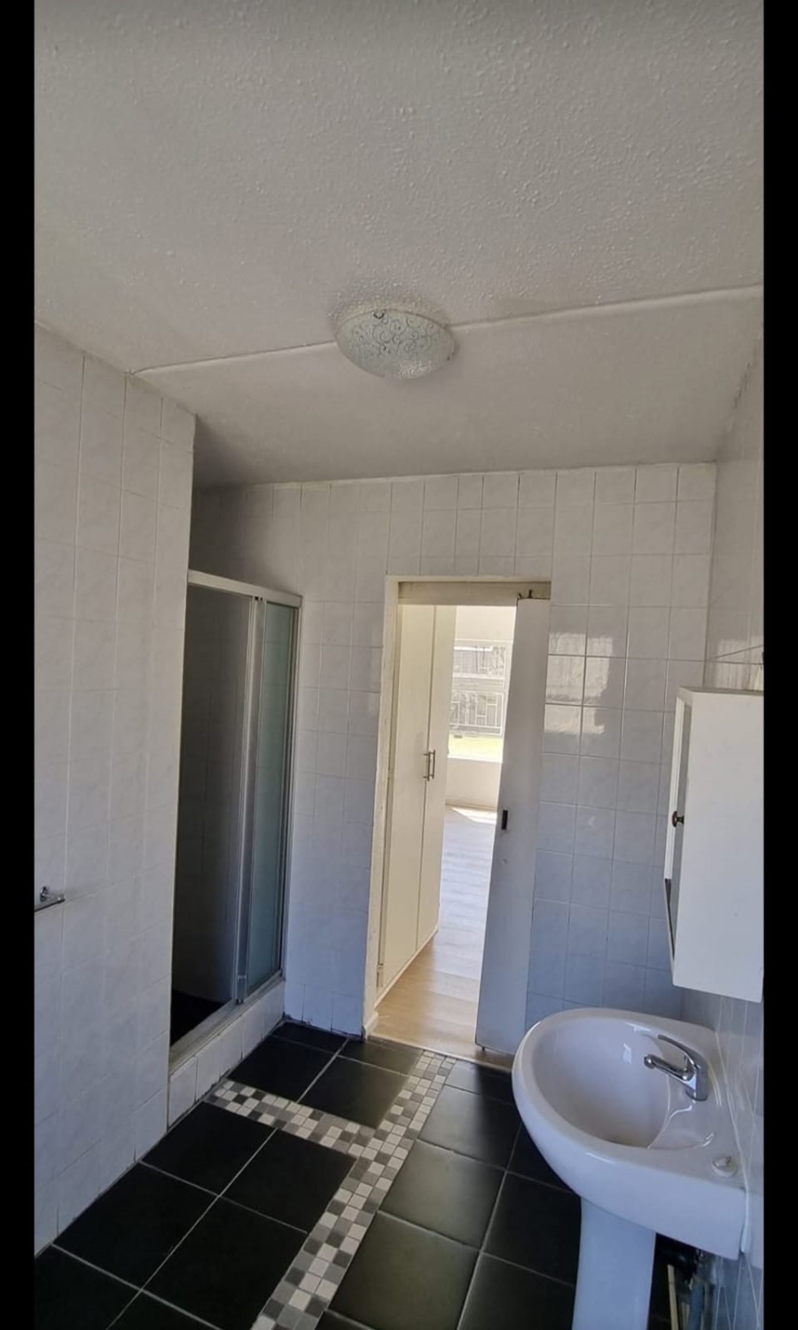 2 Bedroom Property for Sale in Vorna Valley Gauteng