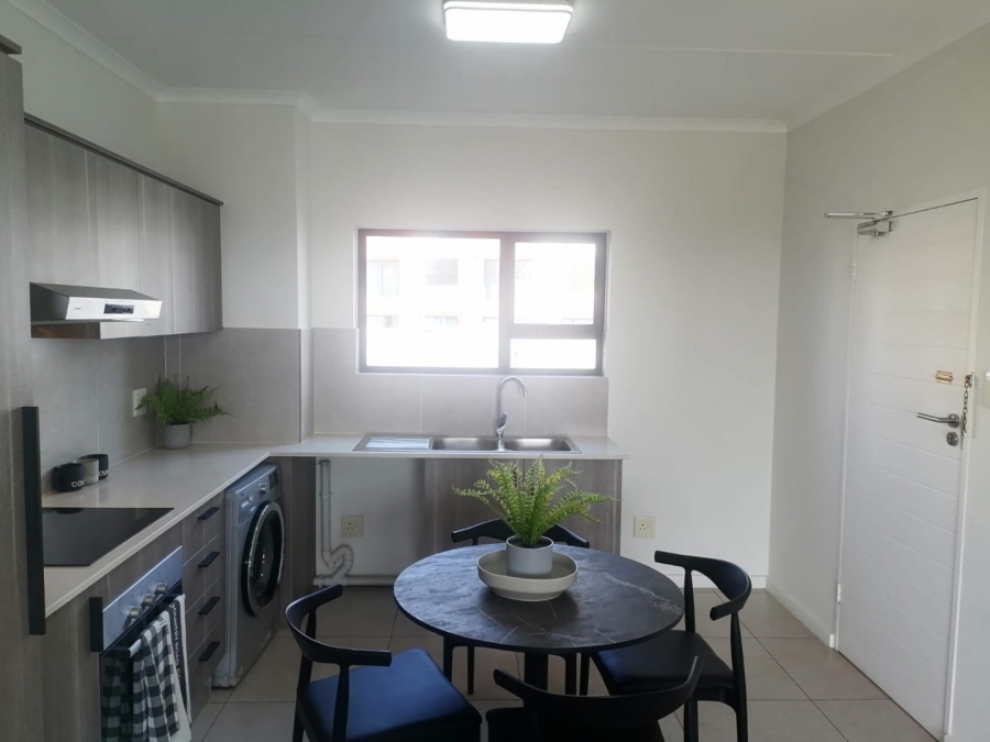 To Let 2 Bedroom Property for Rent in North Riding Gauteng