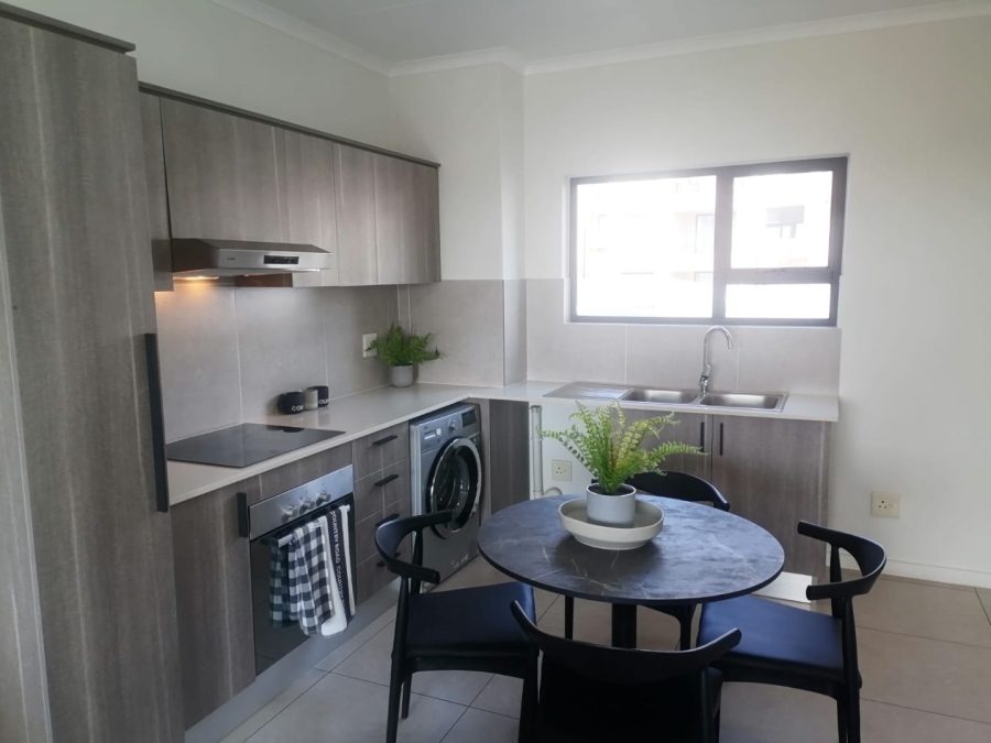 To Let 2 Bedroom Property for Rent in North Riding Gauteng
