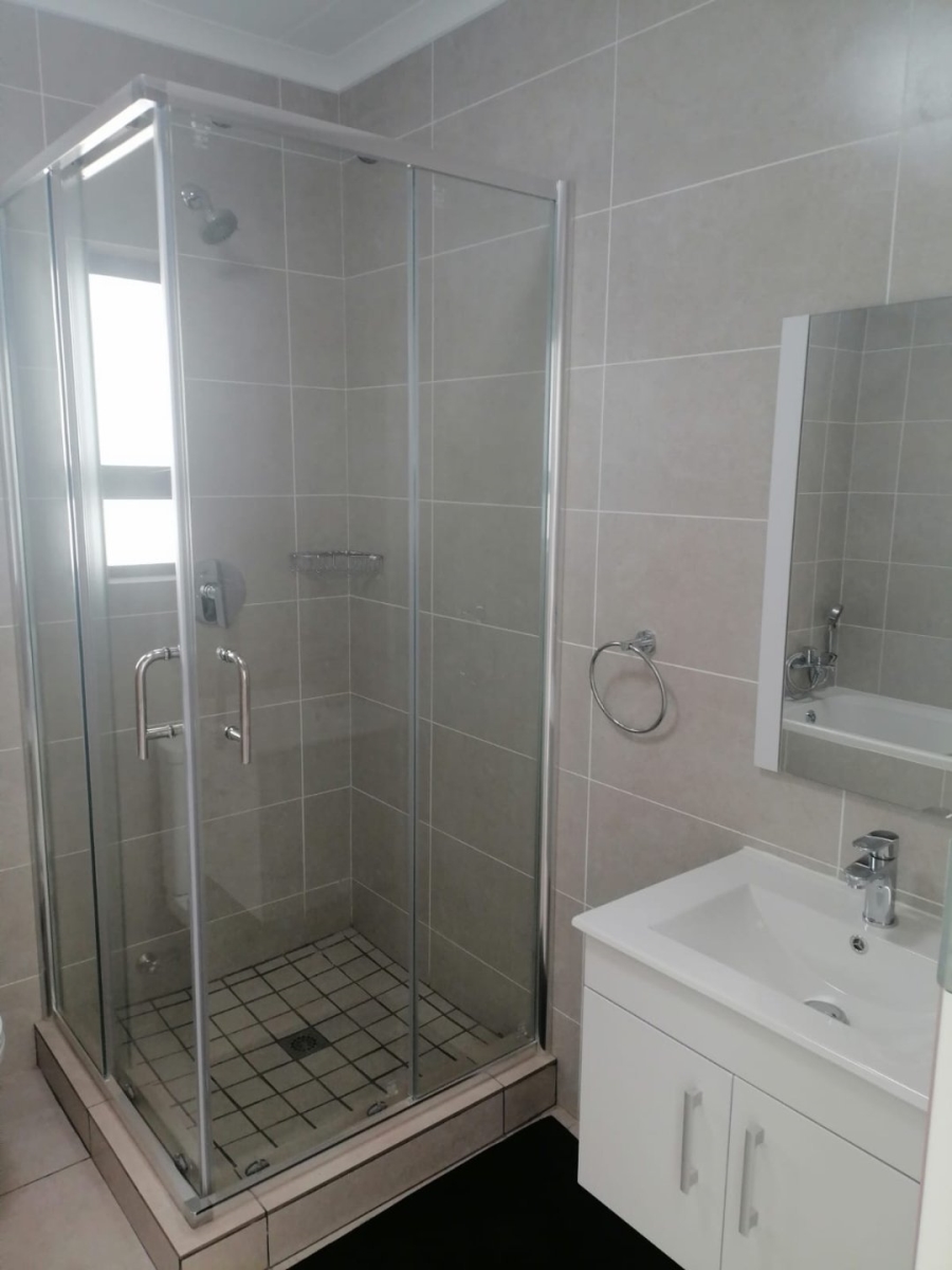 To Let 2 Bedroom Property for Rent in North Riding Gauteng