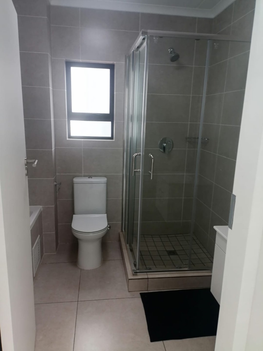 To Let 2 Bedroom Property for Rent in North Riding Gauteng