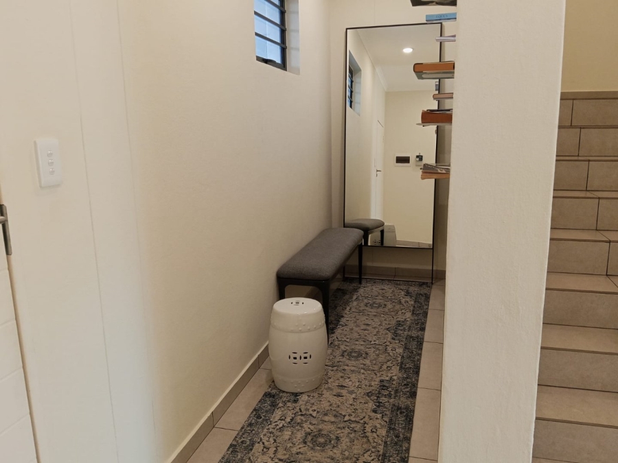 To Let 3 Bedroom Property for Rent in Greenstone Gate Gauteng