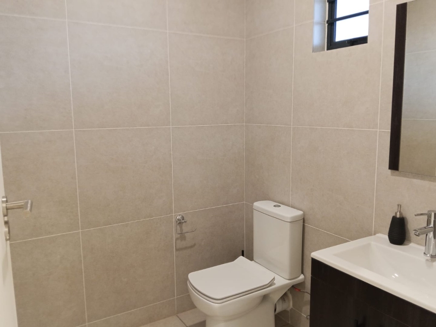 To Let 3 Bedroom Property for Rent in Greenstone Gate Gauteng