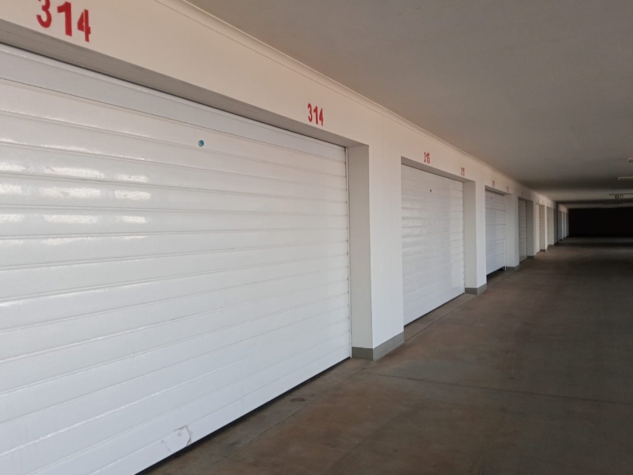 To Let 3 Bedroom Property for Rent in Greenstone Gate Gauteng