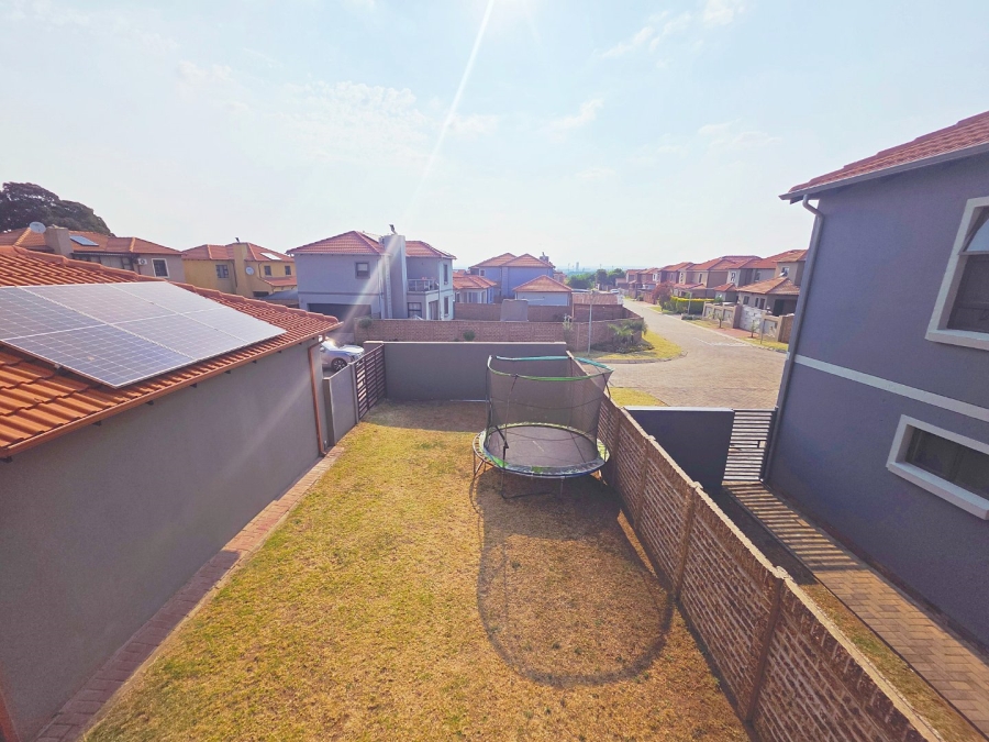 3 Bedroom Property for Sale in Parkrand Gauteng