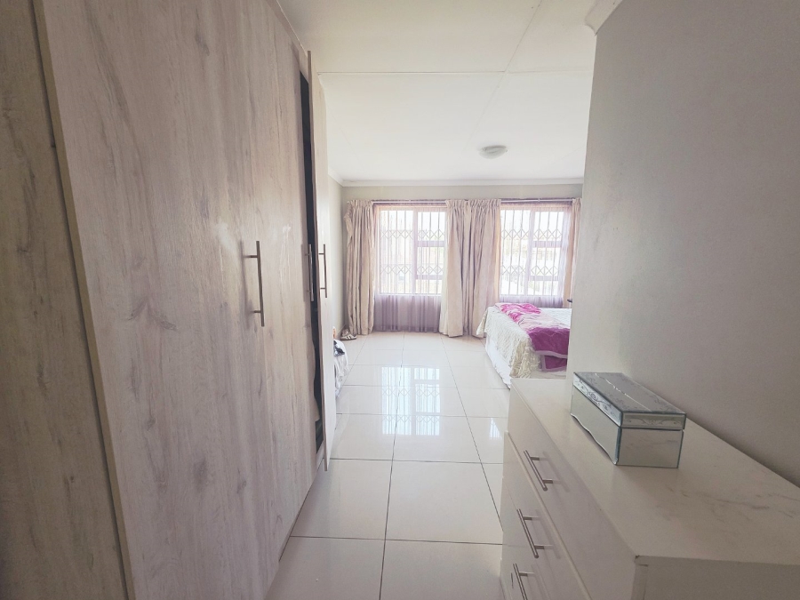 3 Bedroom Property for Sale in Parkrand Gauteng