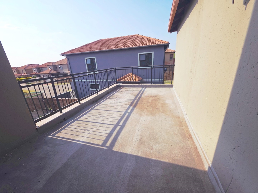 3 Bedroom Property for Sale in Parkrand Gauteng