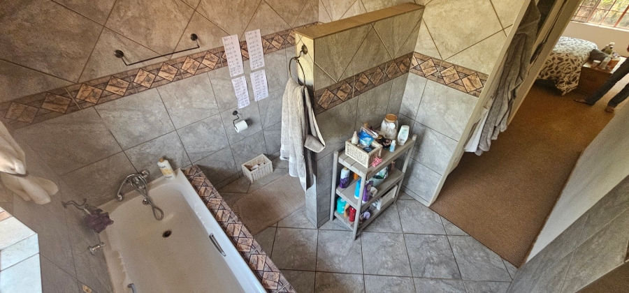 4 Bedroom Property for Sale in Rynoue Gauteng