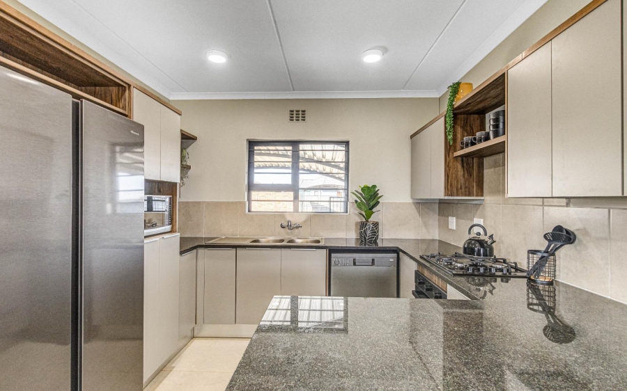 3 Bedroom Property for Sale in Sky City Gauteng