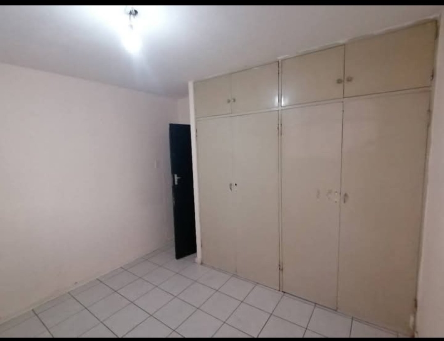 5 Bedroom Property for Sale in Pretoria Gauteng