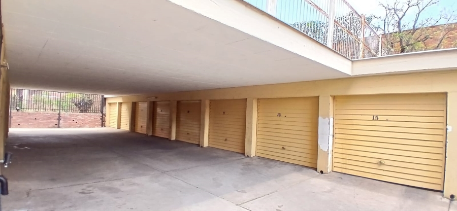 5 Bedroom Property for Sale in Pretoria Gauteng