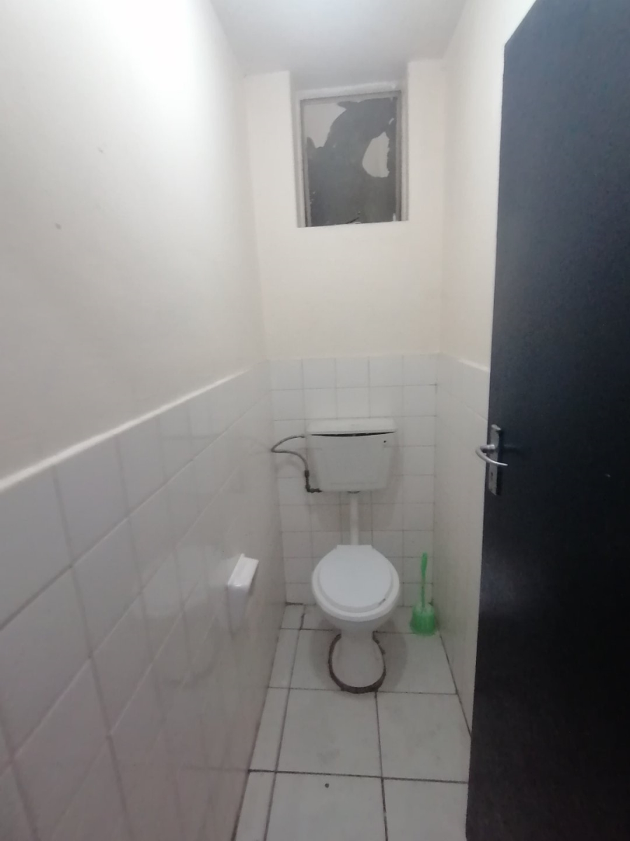 5 Bedroom Property for Sale in Pretoria Gauteng