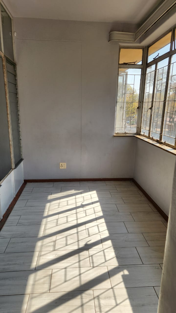 5 Bedroom Property for Sale in Pretoria Gauteng
