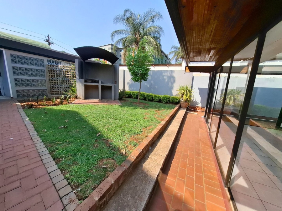 15 Bedroom Property for Sale in Hatfield Gauteng