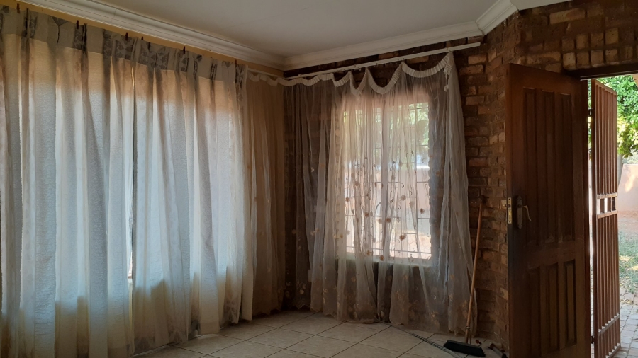 2 Bedroom Property for Sale in The Orchards Gauteng