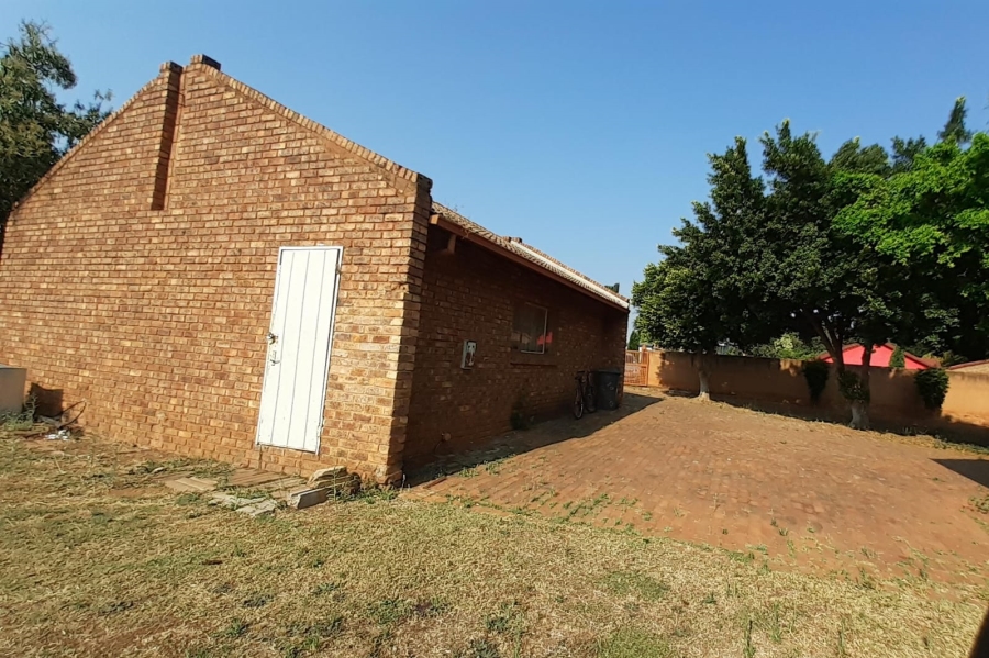 2 Bedroom Property for Sale in The Orchards Gauteng