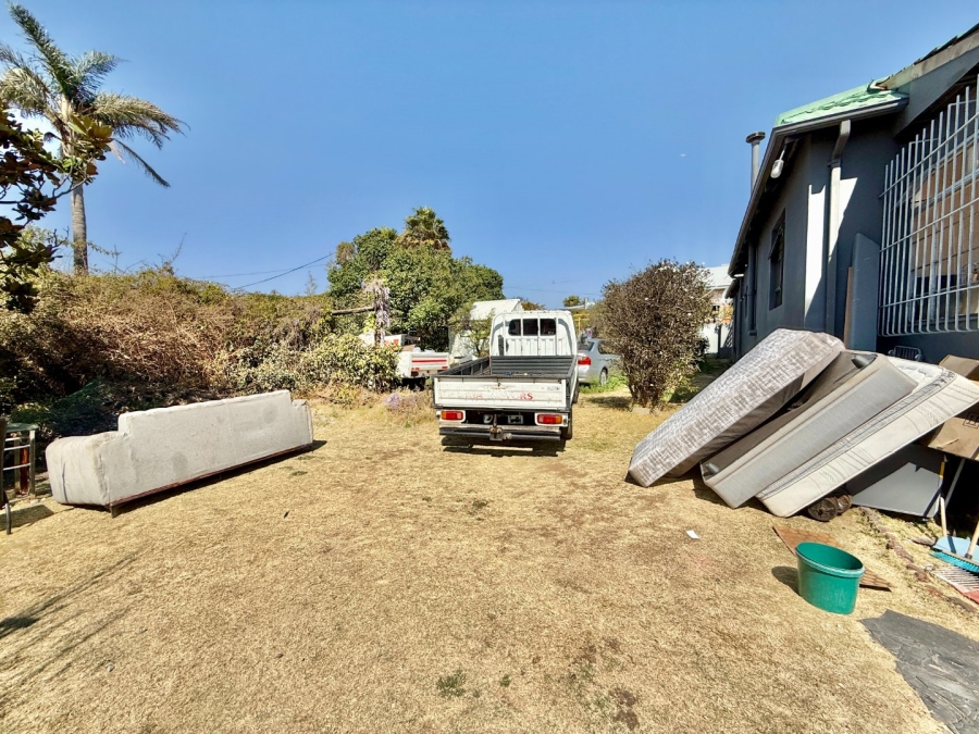 5 Bedroom Property for Sale in The Hill Gauteng